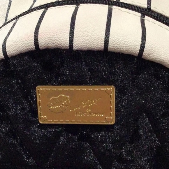 Betsey Johnson Black Velvet Stripe Mini Backpack Purse Bag Cute - Picture 2 of 4